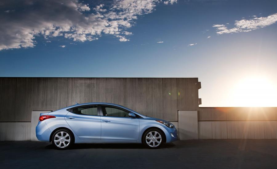  Hyundai Elantra 2011 года  (фото 99 из 144)